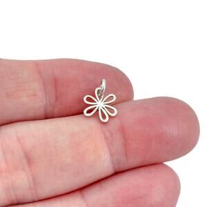 Vintage Sterling Silver 925 Dainty Flower Charm